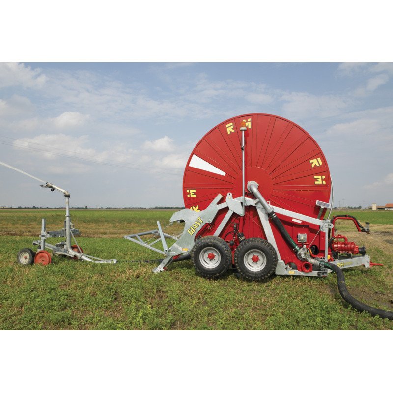 PROFESSIONAL HOSE-REEL IRRIGATORS-GIANT PROFESSIONAL HOSE-REEL IRRIGATORS-GIANT